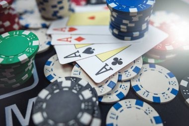kenzototo88 mobile app showing VIP Roulette betting interface with live dealer feed and chip selector
